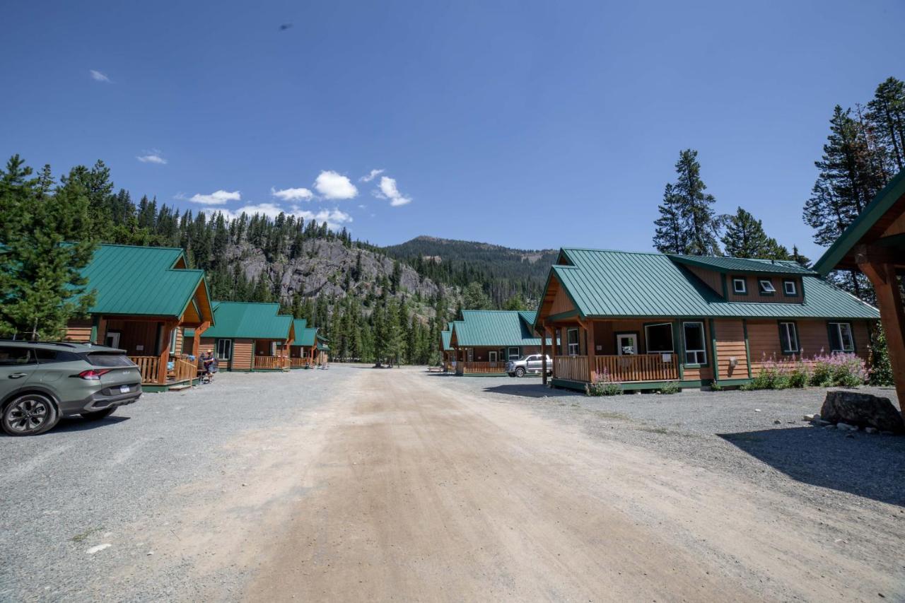 Manning Park Resort Exterior photo